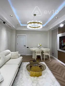 Kirayə verilir 3 otaqlı yeni tikili 100 m²