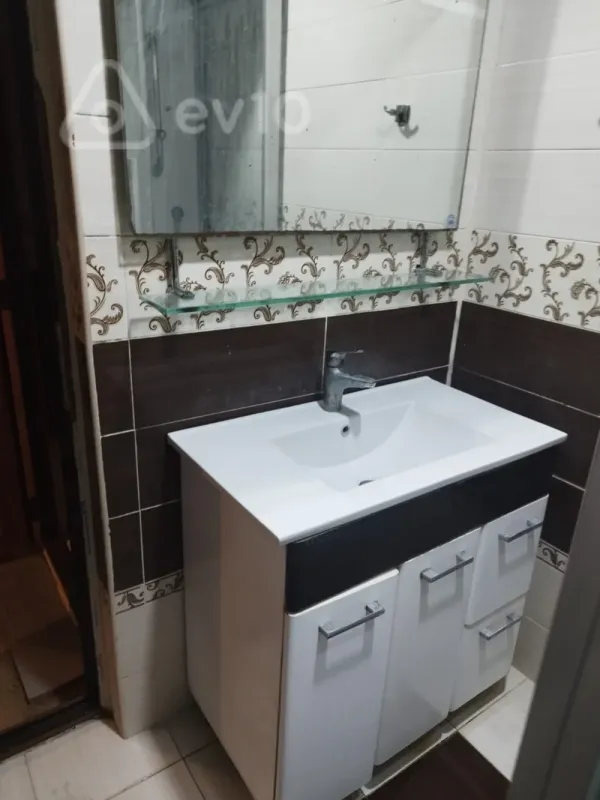 Kirayə verilir 3 otaqlı həyət evi 65 m²