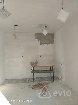 Satılır 2 otaqlı həyət evi 40 m²