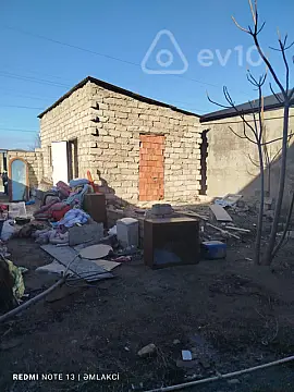 Satılır 2 otaqlı həyət evi 40 m²