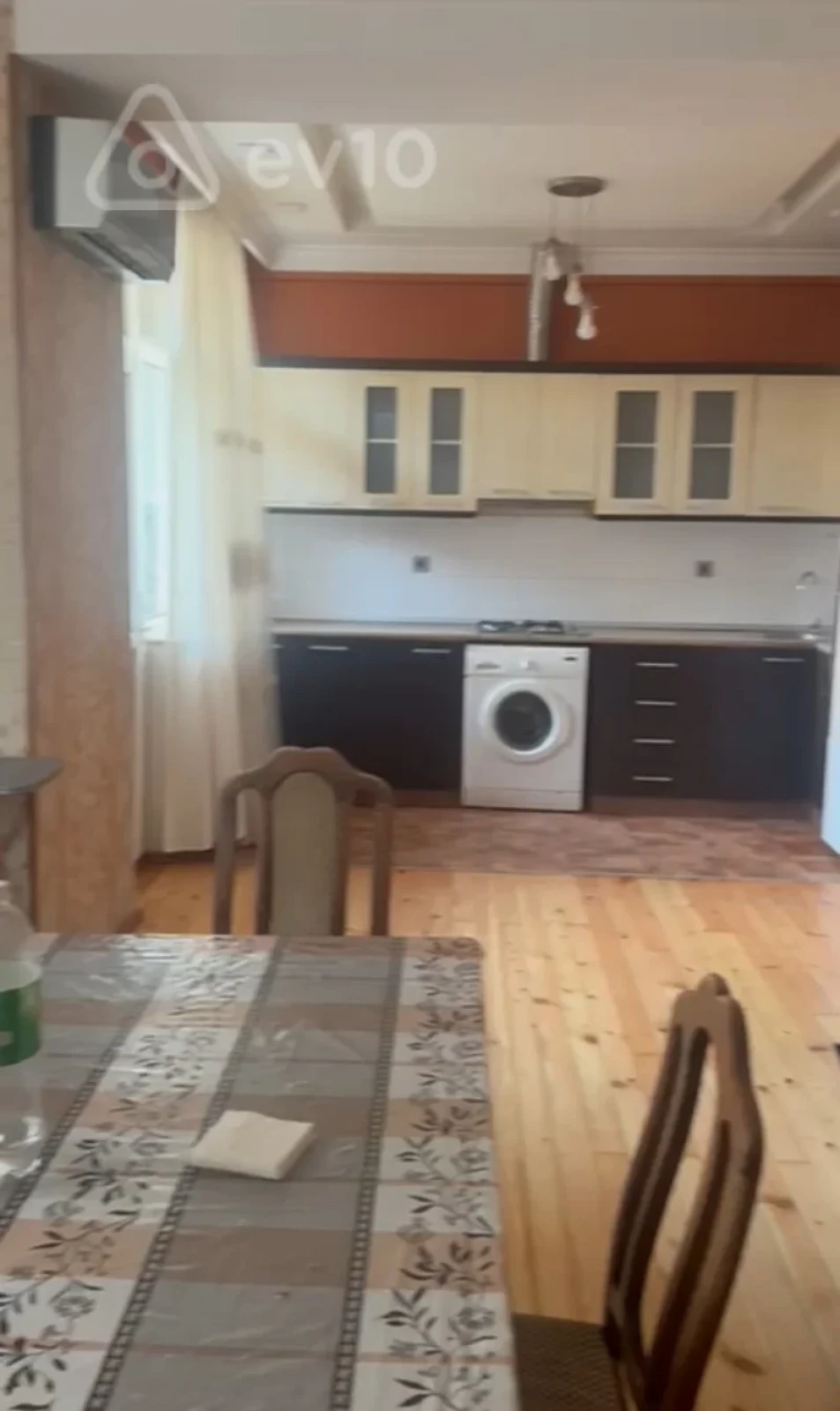 Kirayə verilir 2 otaqlı yeni tikili 65 m²