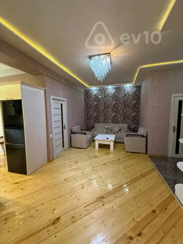 Kirayə verilir 2 otaqlı yeni tikili 65 m²