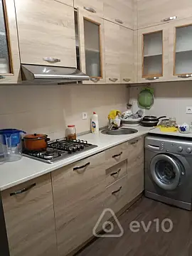 Kirayə verilir 2 otaqlı yeni tikili 60 m²