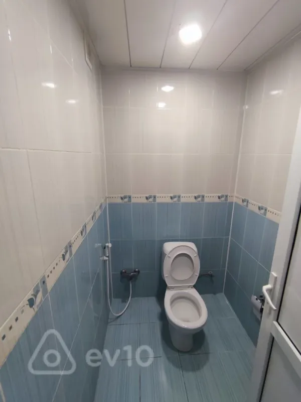 Kirayə verilir 3 otaqlı yeni tikili 120 m²