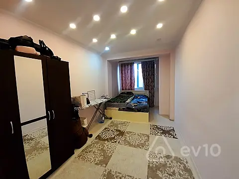 Kirayə verilir 2 otaqlı yeni tikili 75 m²