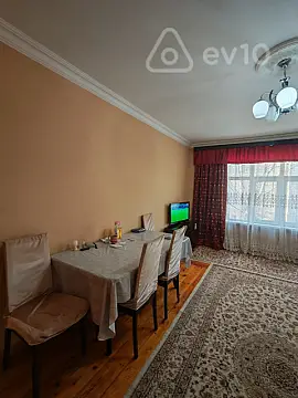 Satılır 2 otaqlı köhnə tikili 60 m² — Xırdalan 2 otaq 60.00 m²