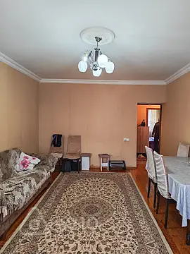 Satılır 2 otaqlı köhnə tikili 60 m²