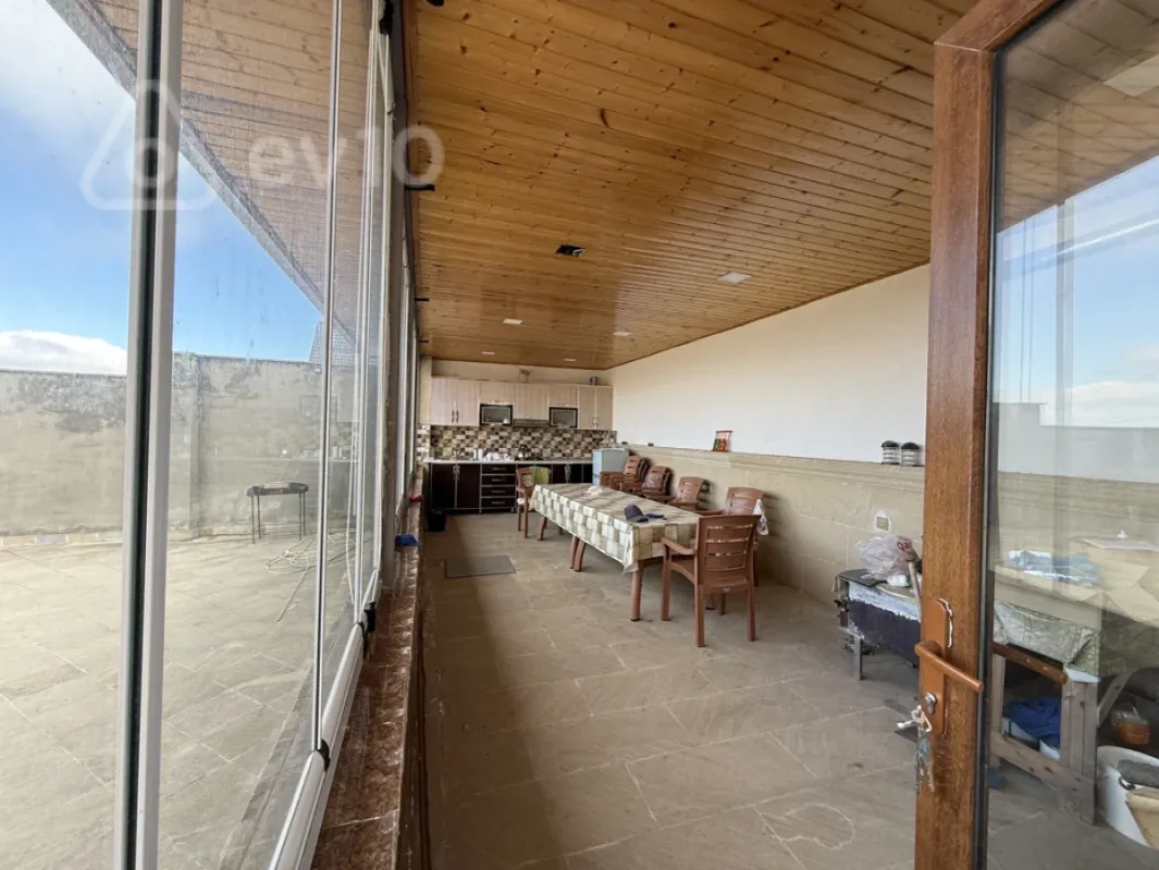 Satılır 4 otaqlı həyət evi 5 m²