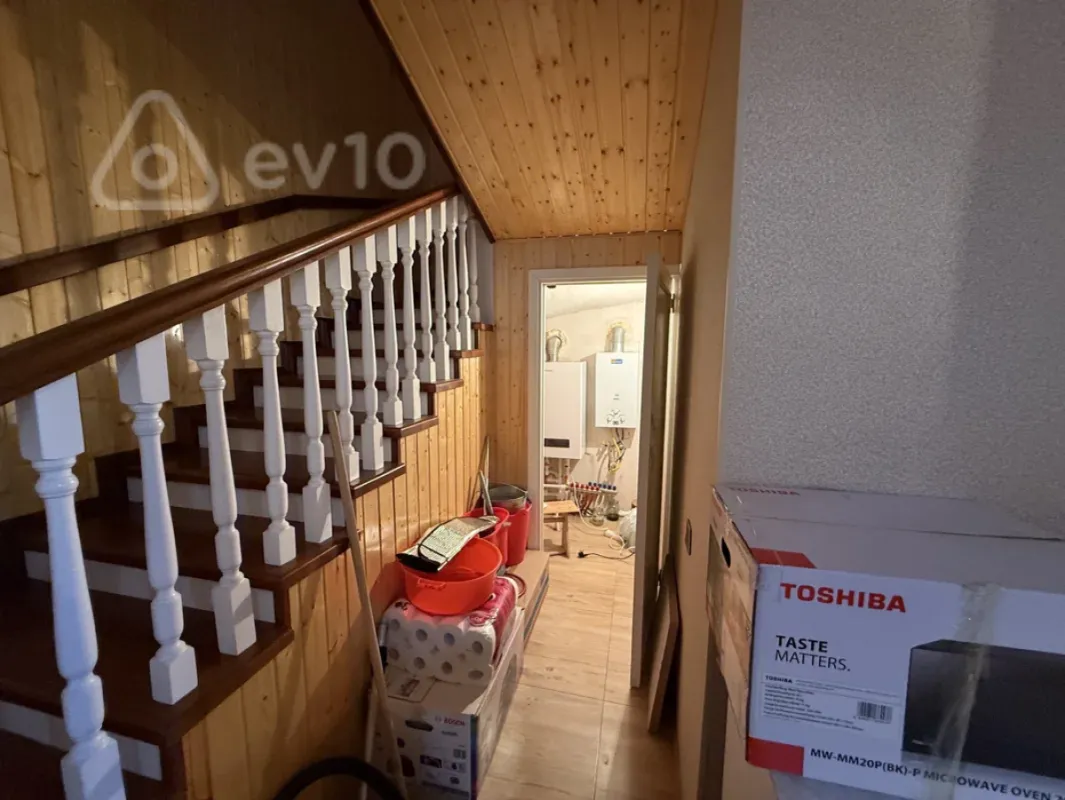 Satılır 4 otaqlı həyət evi 5 m²