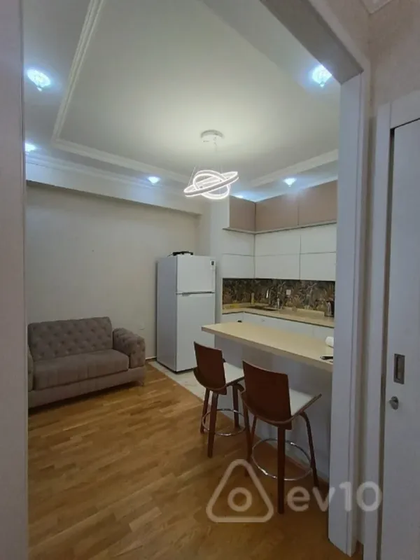 Kirayə verilir 2 otaqlı yeni tikili 51 m²