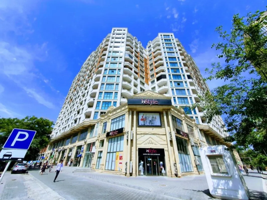 Kirayə verilir 2 otaqlı yeni tikili 80 m²