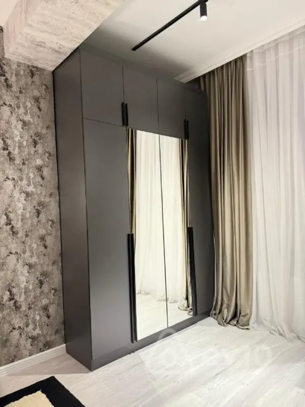 Kirayə verilir 2 otaqlı yeni tikili 80 m²