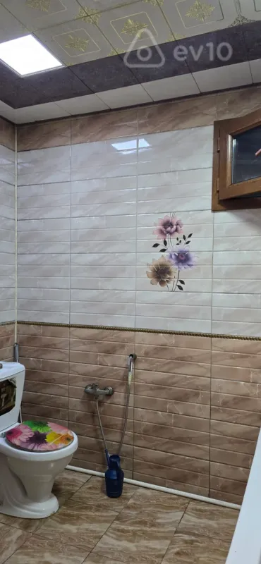 Kirayə verilir 2 otaqlı yeni tikili 73 m²