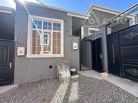 Satılır 2 otaqlı həyət evi 50 m² — Bakı, Abşeron 2 otaq 50.00 m²