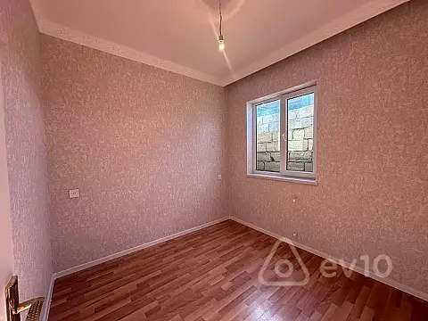Satılır 2 otaqlı həyət evi 50 m²