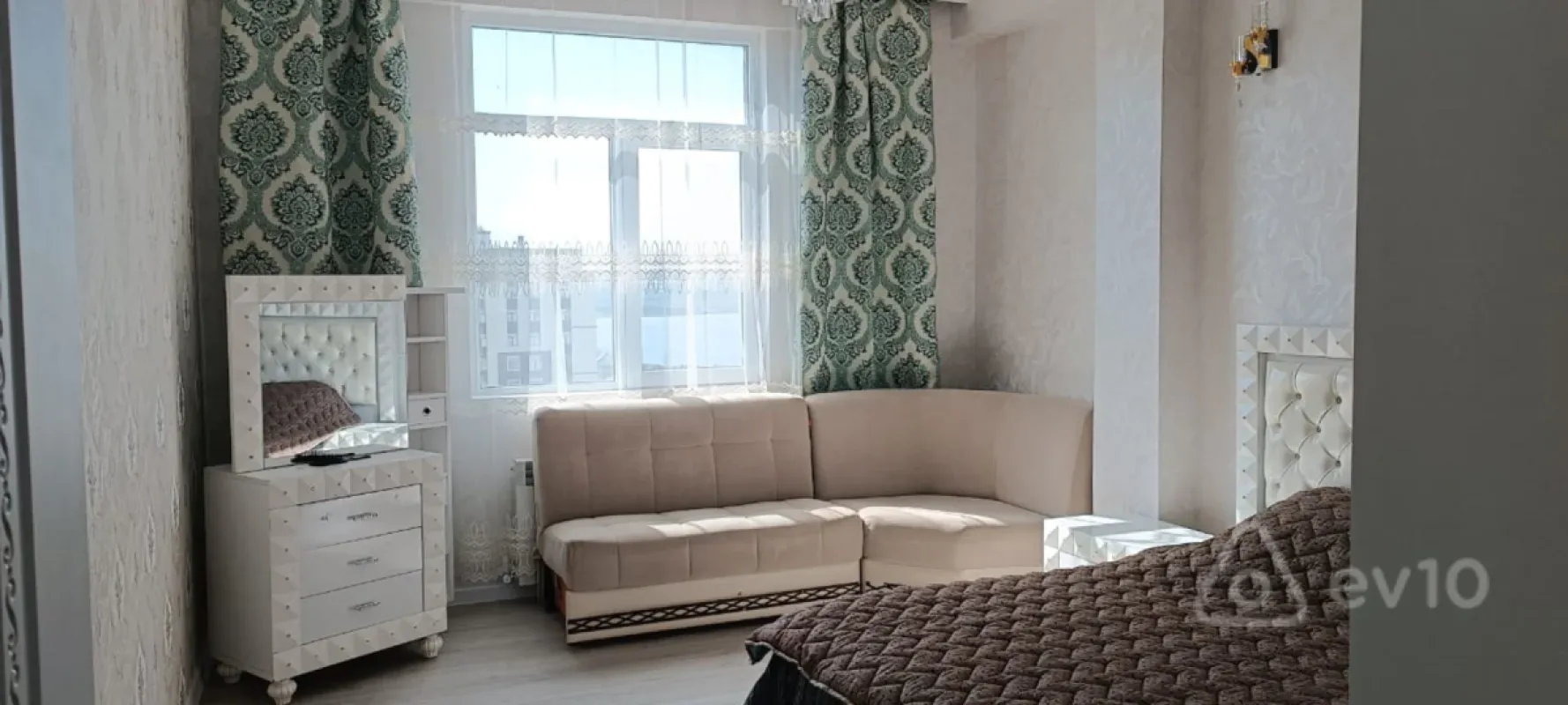 Kirayə verilir 2 otaqlı yeni tikili 55 m²