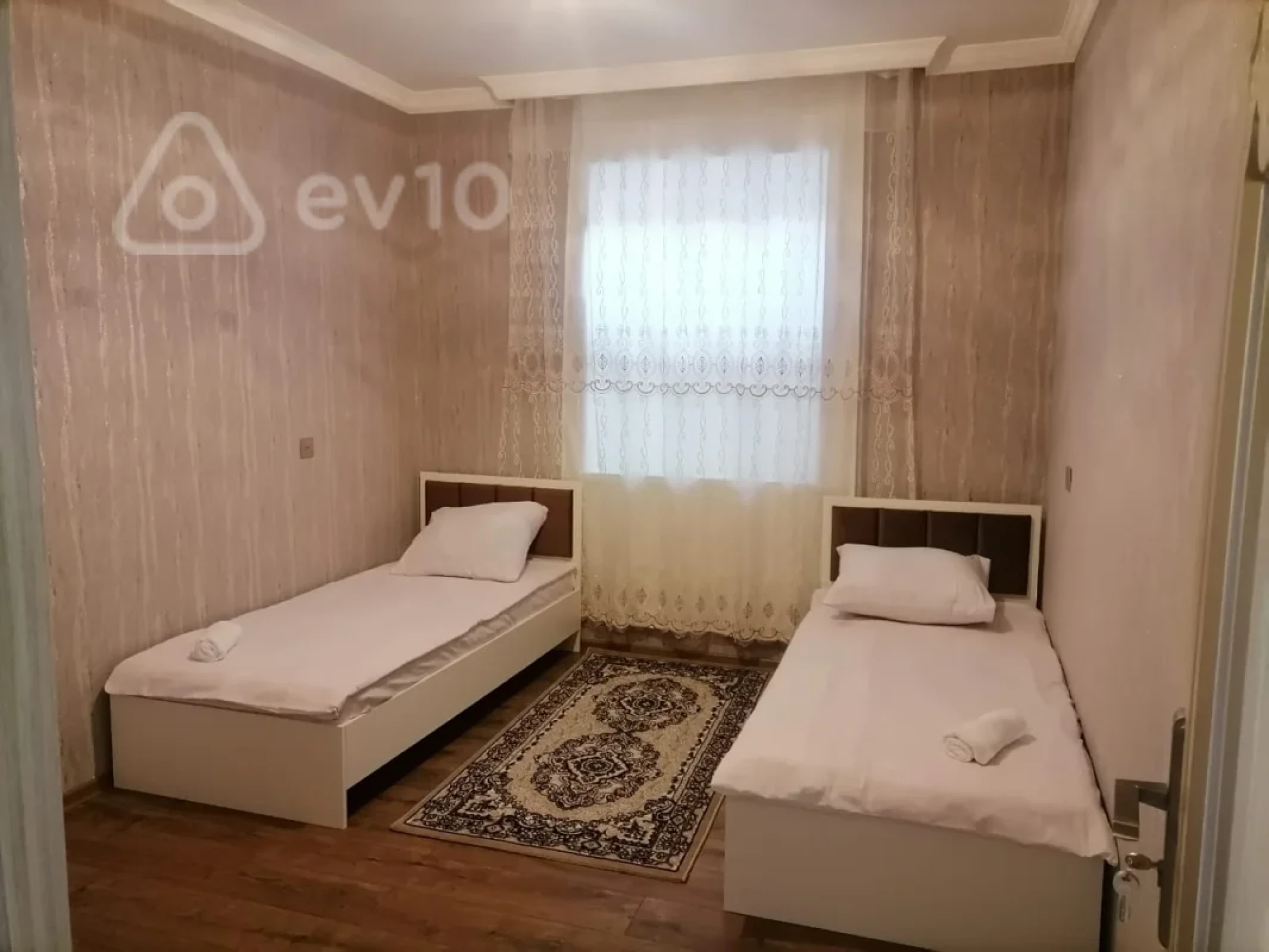 Kirayə verilir 3 otaqlı həyət evi 5 m²