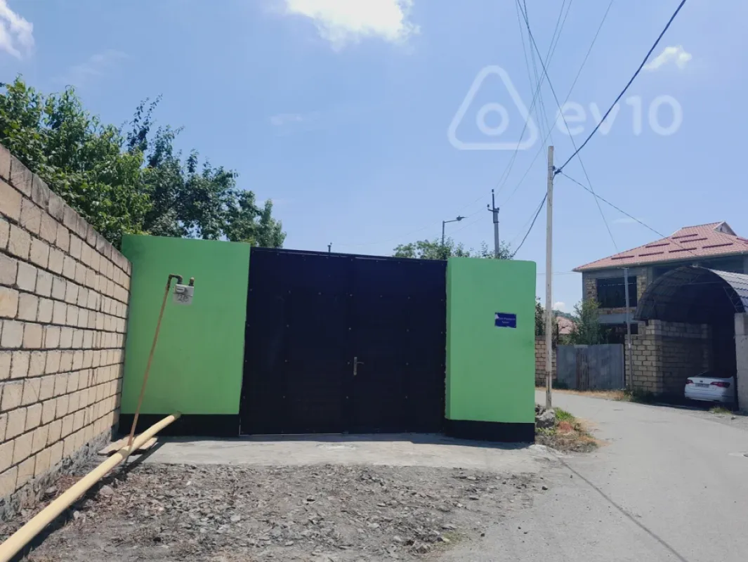 Kirayə verilir 3 otaqlı həyət evi 5 m²