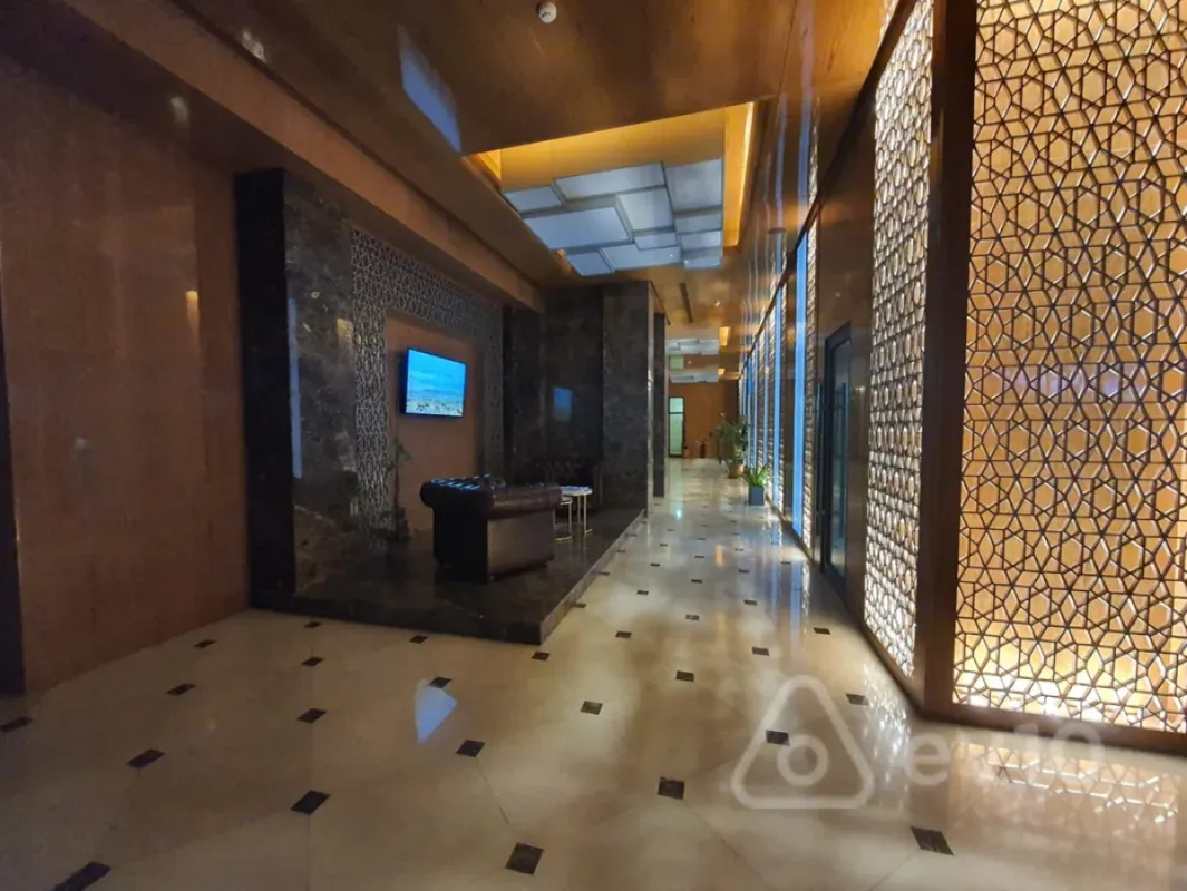 Kirayə verilir 4 otaqlı yeni tikili 200 m²