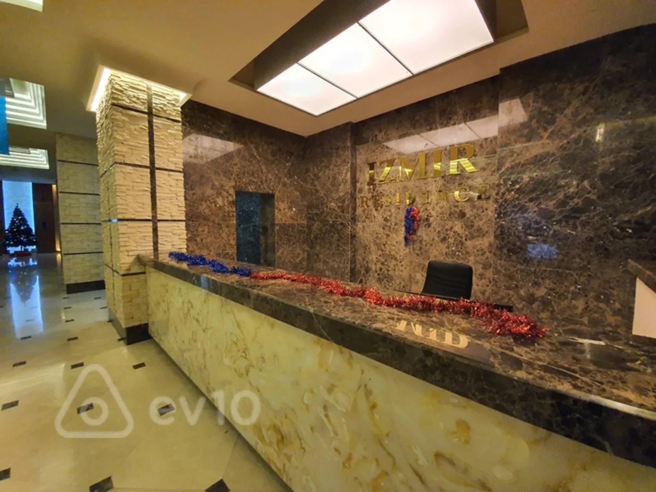 Kirayə verilir 4 otaqlı yeni tikili 200 m²