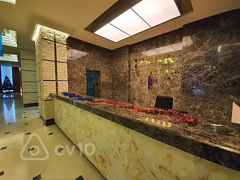 Kirayə verilir 4 otaqlı yeni tikili 200 m²