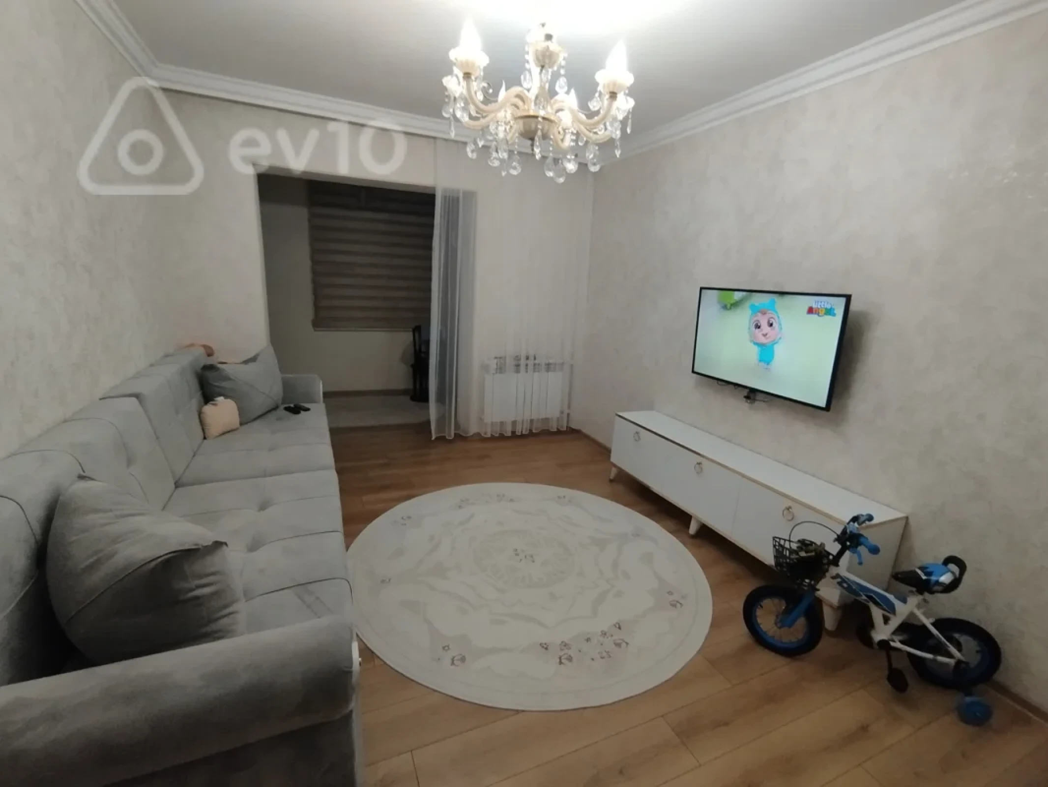 Satılır 3 otaqlı köhnə tikili 50 m²