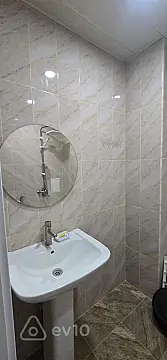 Kirayə verilir 2 otaqlı yeni tikili 50 m²