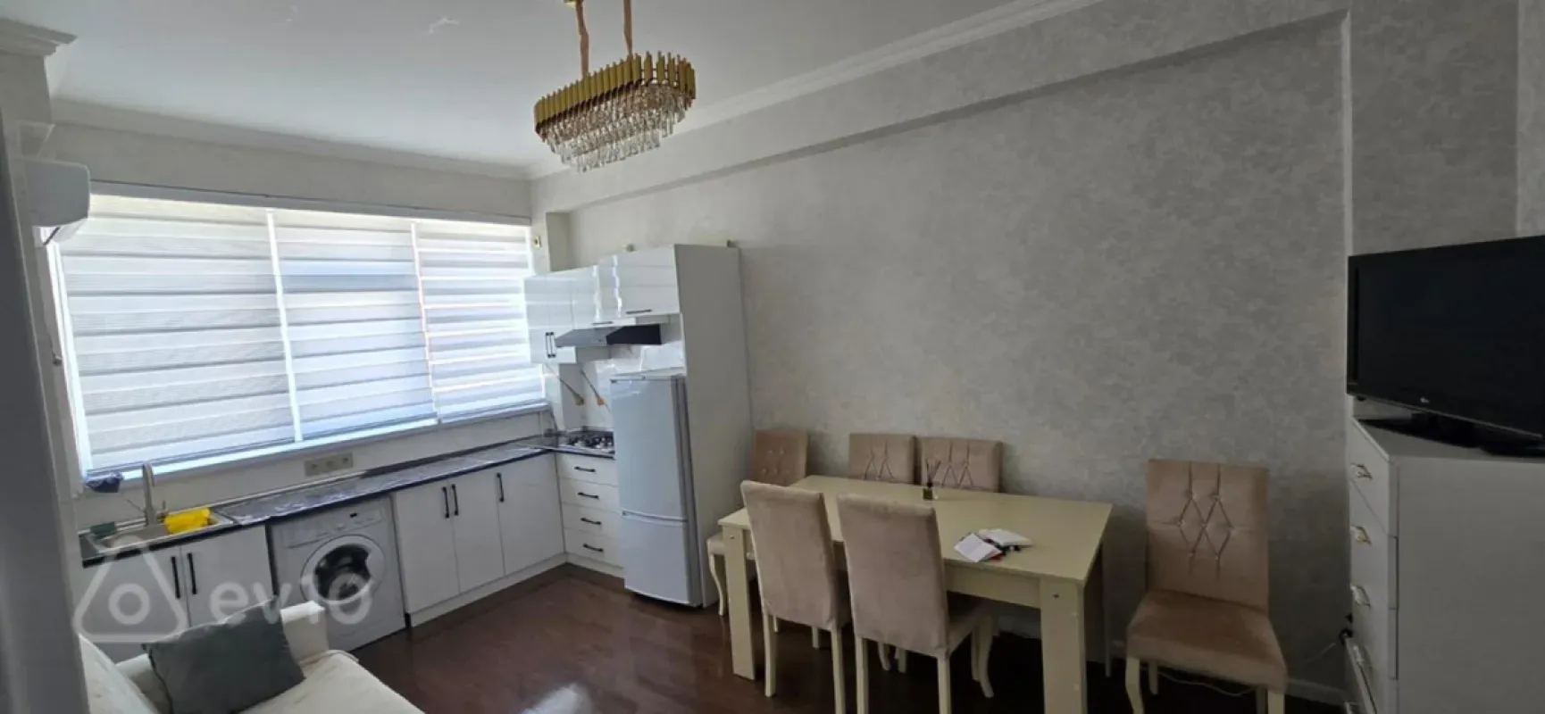 Kirayə verilir 2 otaqlı yeni tikili 50 m²