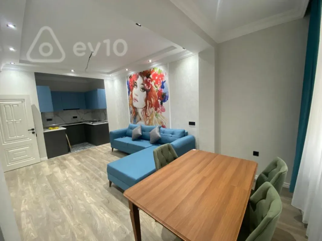 Kirayə verilir 3 otaqlı yeni tikili 85 m²
