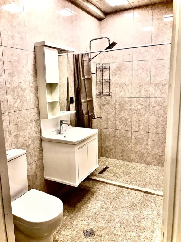 Kirayə verilir 3 otaqlı yeni tikili 125 m²