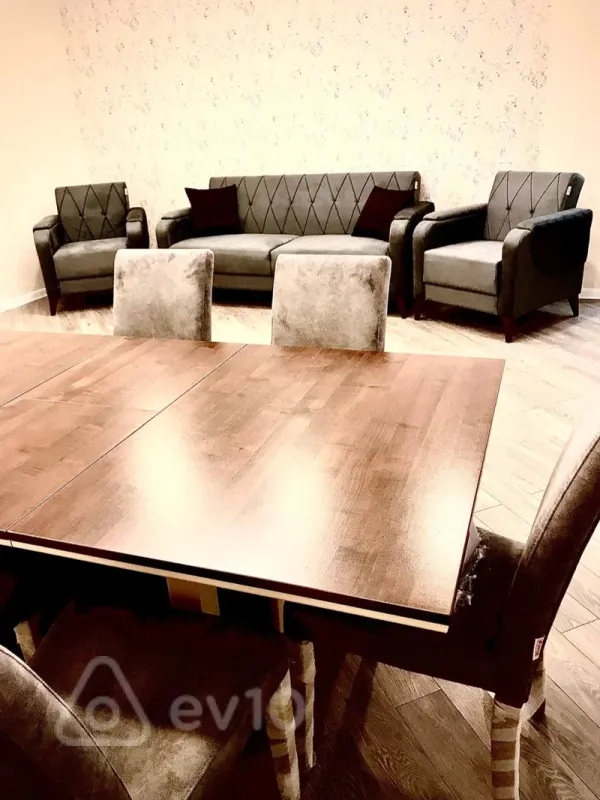 Kirayə verilir 3 otaqlı yeni tikili 125 m²