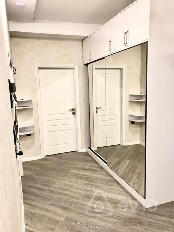 Kirayə verilir 3 otaqlı yeni tikili 125 m²