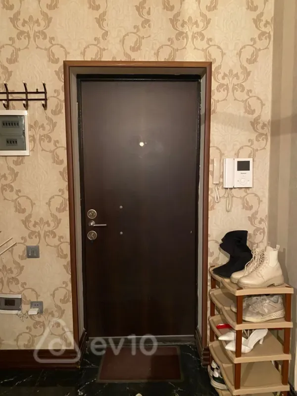 Kirayə verilir 2 otaqlı yeni tikili 75 m²