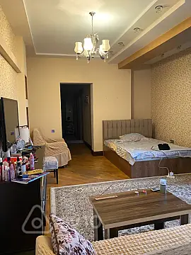 Kirayə verilir 2 otaqlı yeni tikili 75 m²