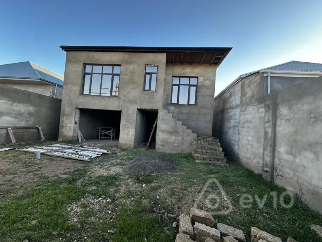 Satılır 6 otaqlı yeni tikili 120 m²