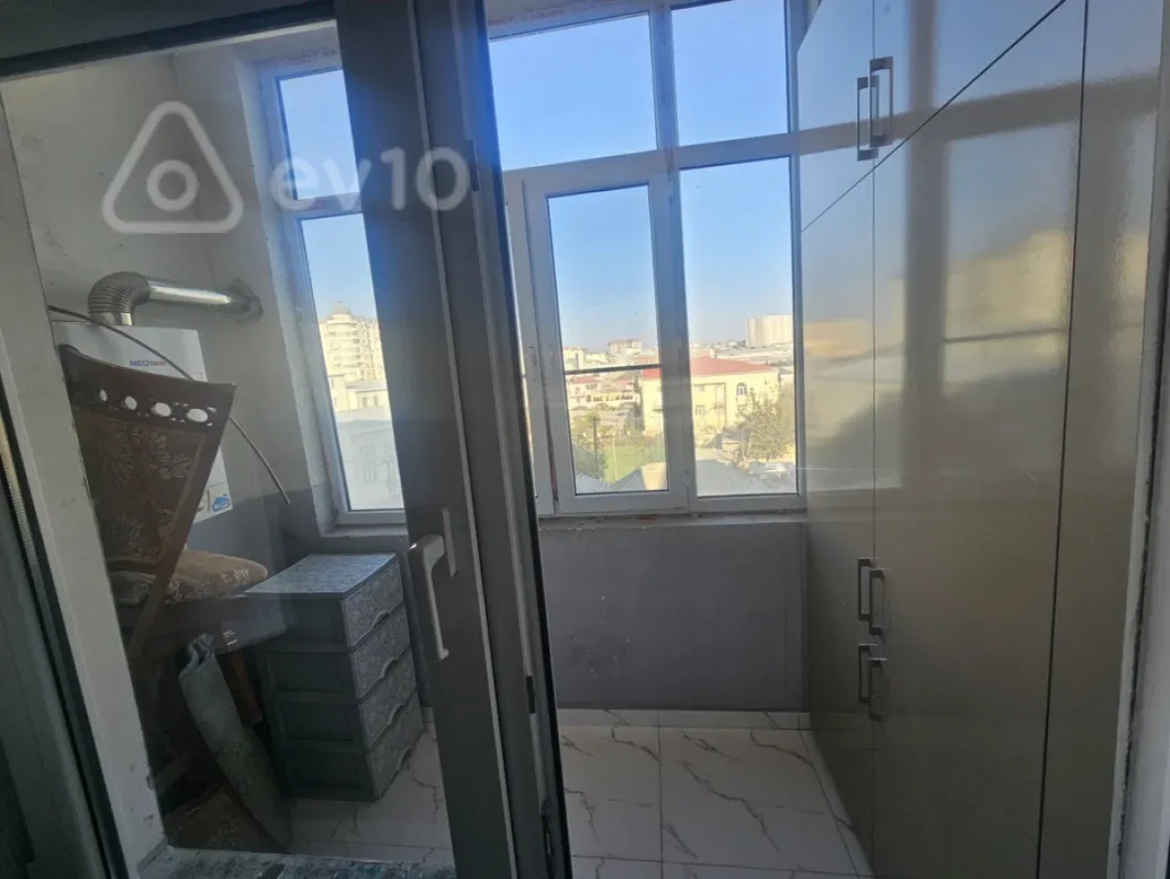 Kirayə verilir 2 otaqlı yeni tikili 40 m²