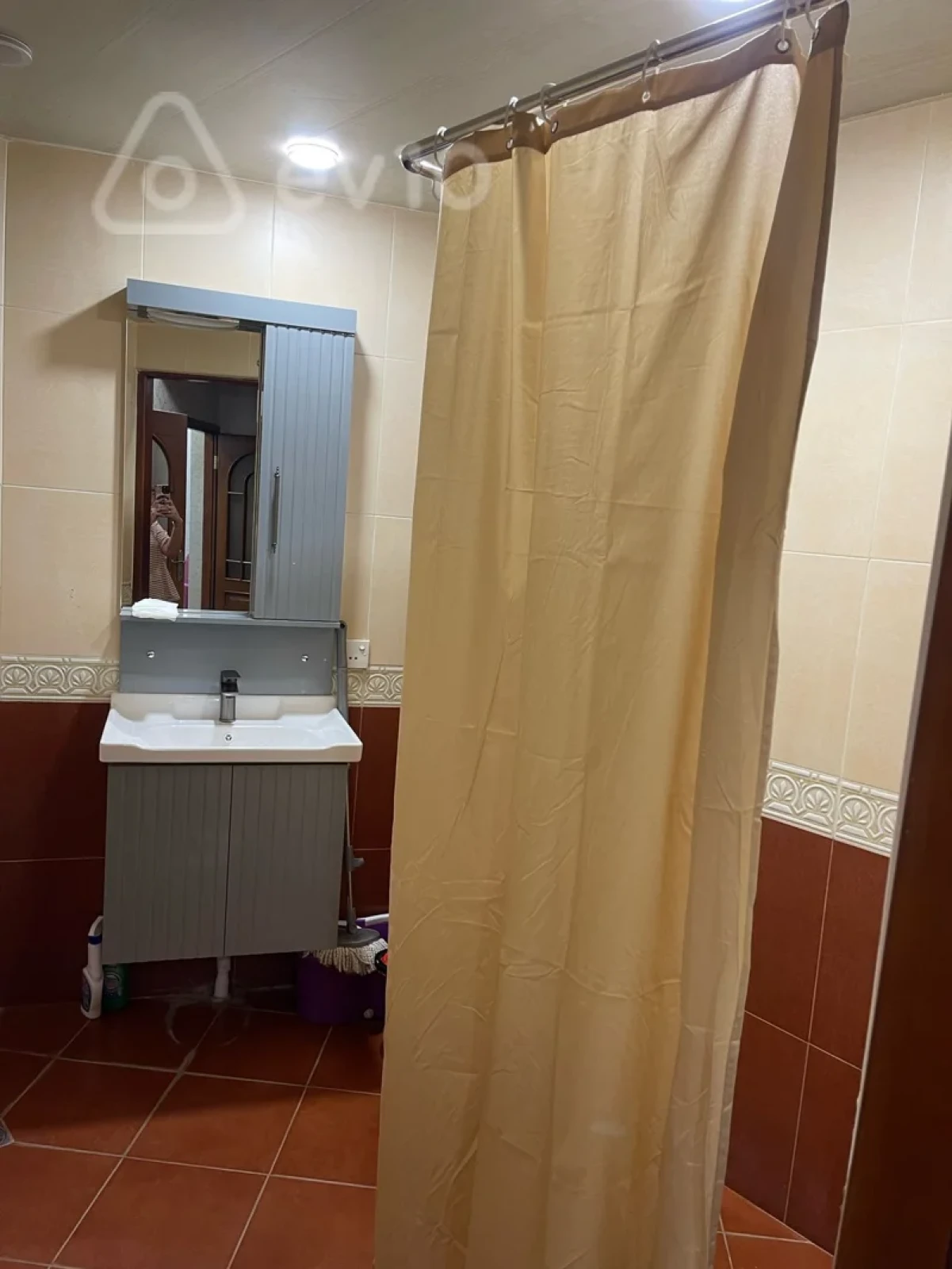 Kirayə verilir 2 otaqlı yeni tikili 70 m²