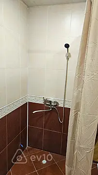 Kirayə verilir 2 otaqlı yeni tikili 70 m²