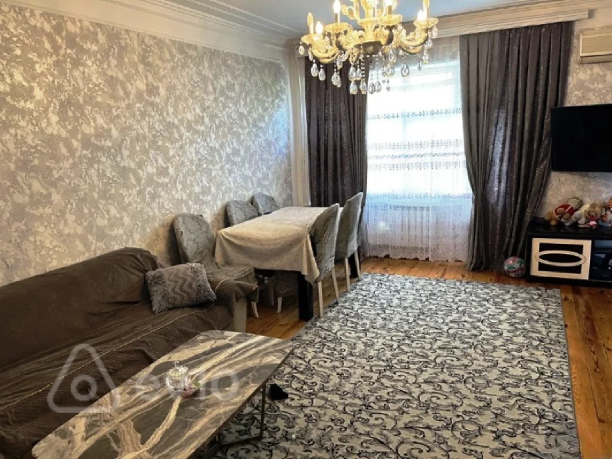 Satılır 3 otaqlı köhnə tikili 70 m²