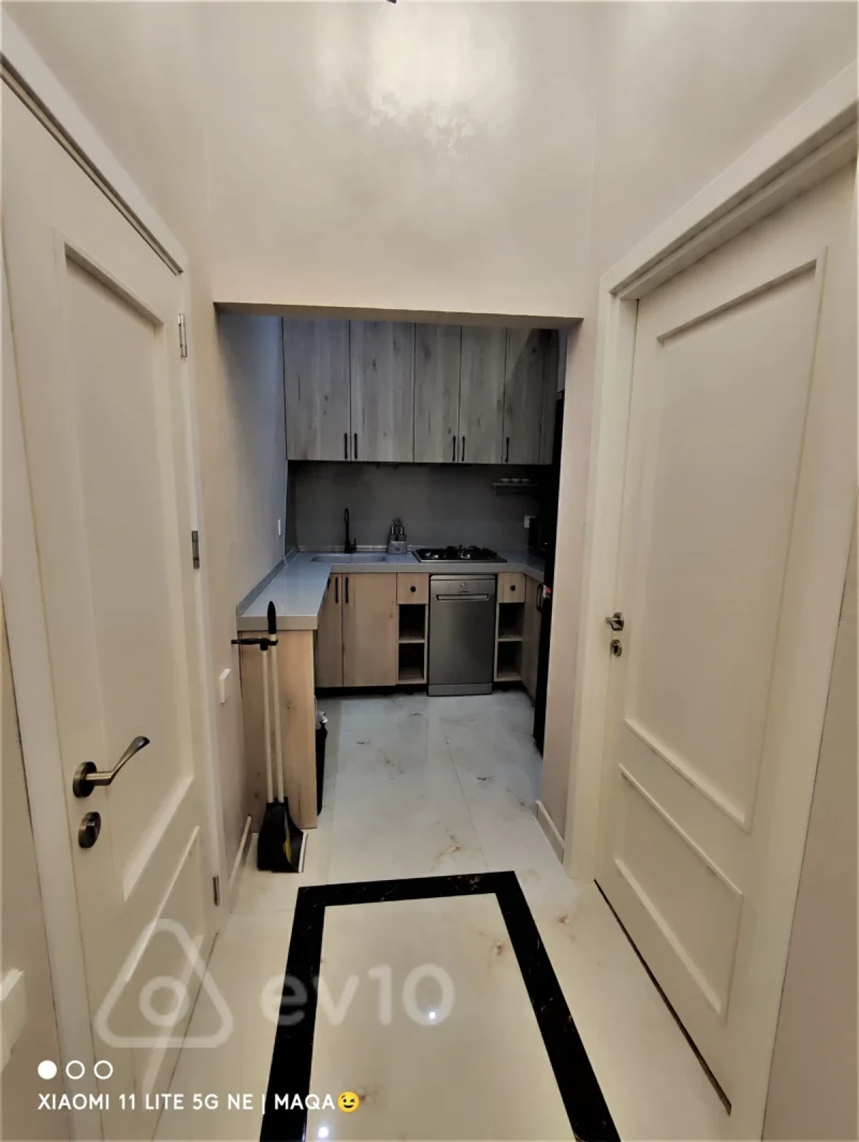 Kirayə verilir 2 otaqlı yeni tikili 80 m²