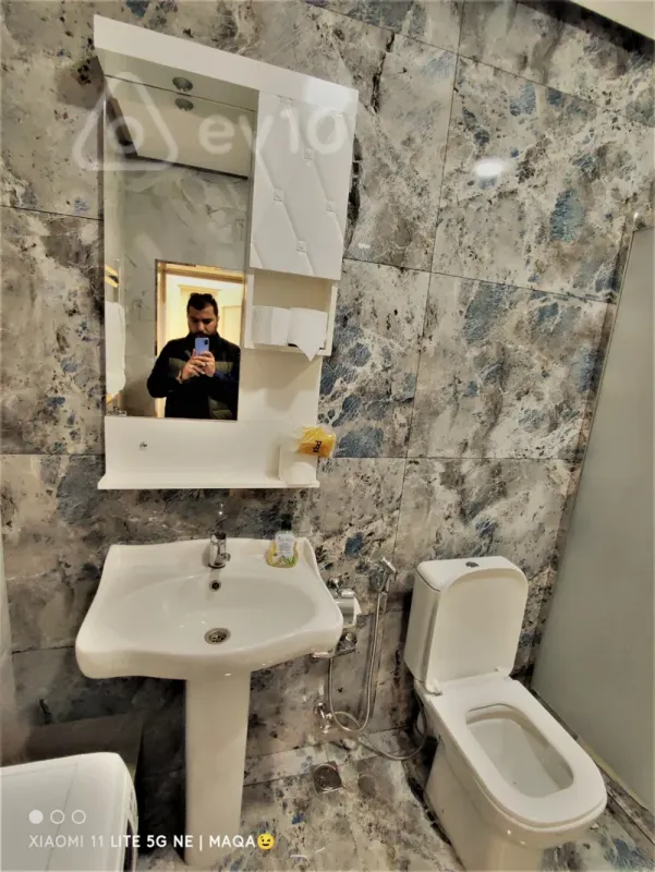 Kirayə verilir 2 otaqlı yeni tikili 80 m²