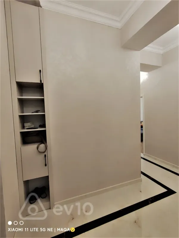 Kirayə verilir 2 otaqlı yeni tikili 80 m²