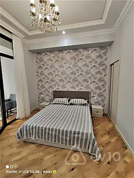 Kirayə verilir 2 otaqlı yeni tikili 80 m²