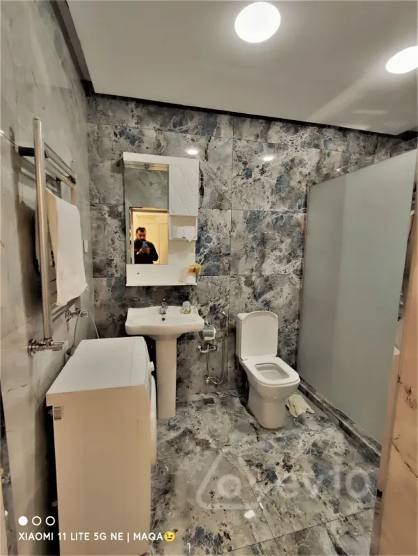 Kirayə verilir 2 otaqlı yeni tikili 80 m²