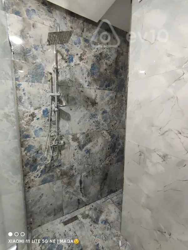 Kirayə verilir 2 otaqlı yeni tikili 80 m²