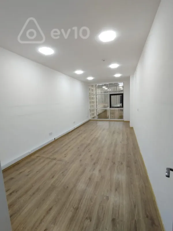 Kirayə verilir 1 otaqlı ofis 32 m²