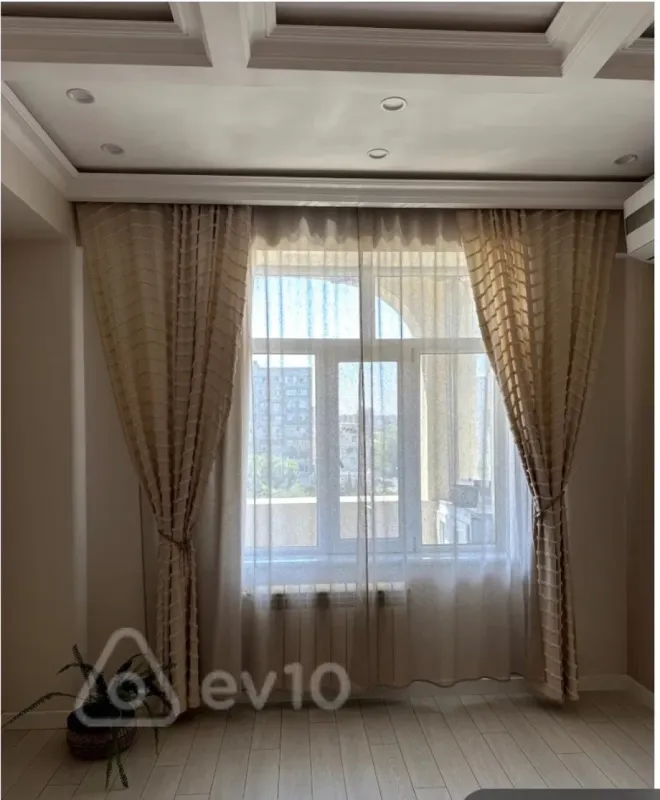 Kirayə verilir 3 otaqlı yeni tikili 78 m²