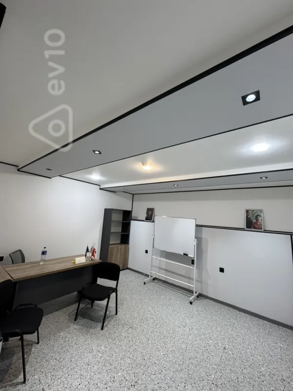 Kirayə verilir mənzil 90 m²