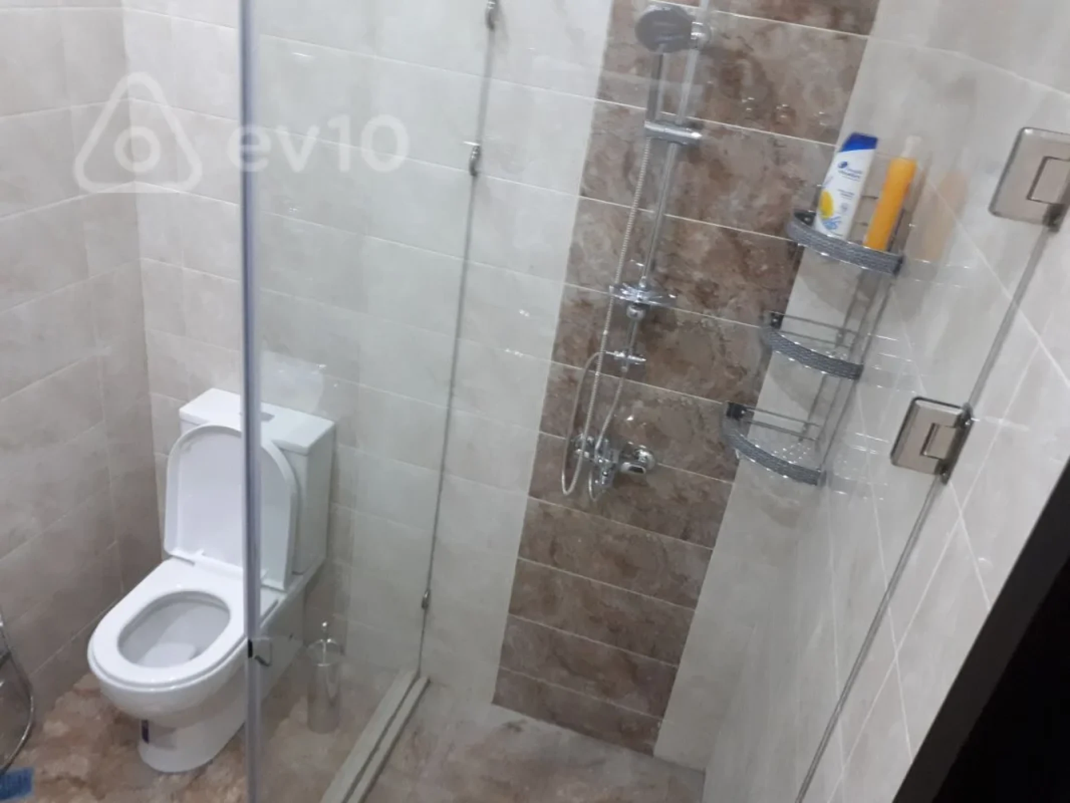 Kirayə verilir 2 otaqlı yeni tikili 78 m²