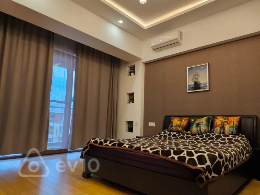 Kirayə verilir 2 otaqlı yeni tikili 78 m²